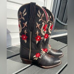 El General Black and Red Floral Heeled Boots